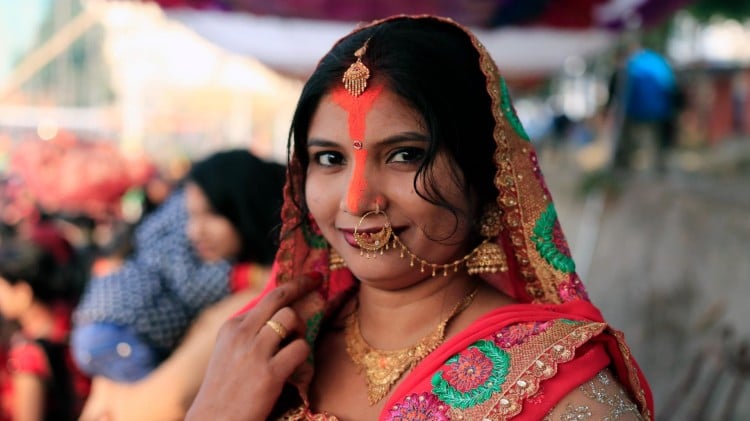 Chhath Puja 2022: Rules for filling vermilion in demand during Chhath Puja, women should keep these things in mind for the long life of honey